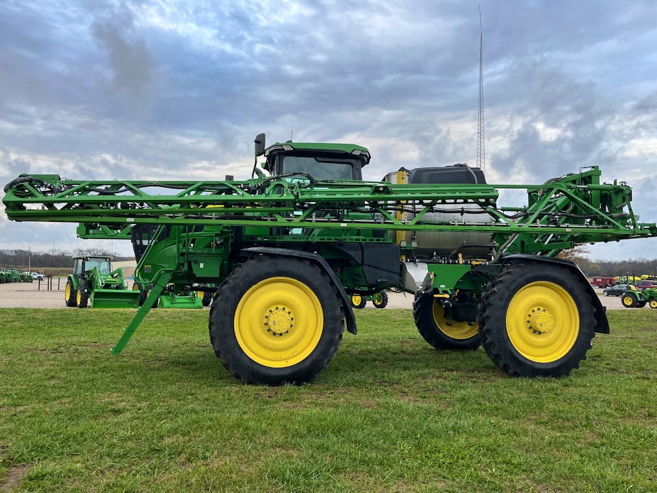 John Deere 612R