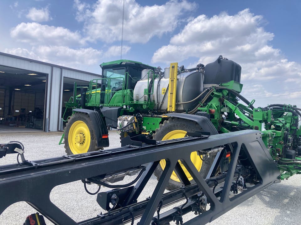 John Deere 612R