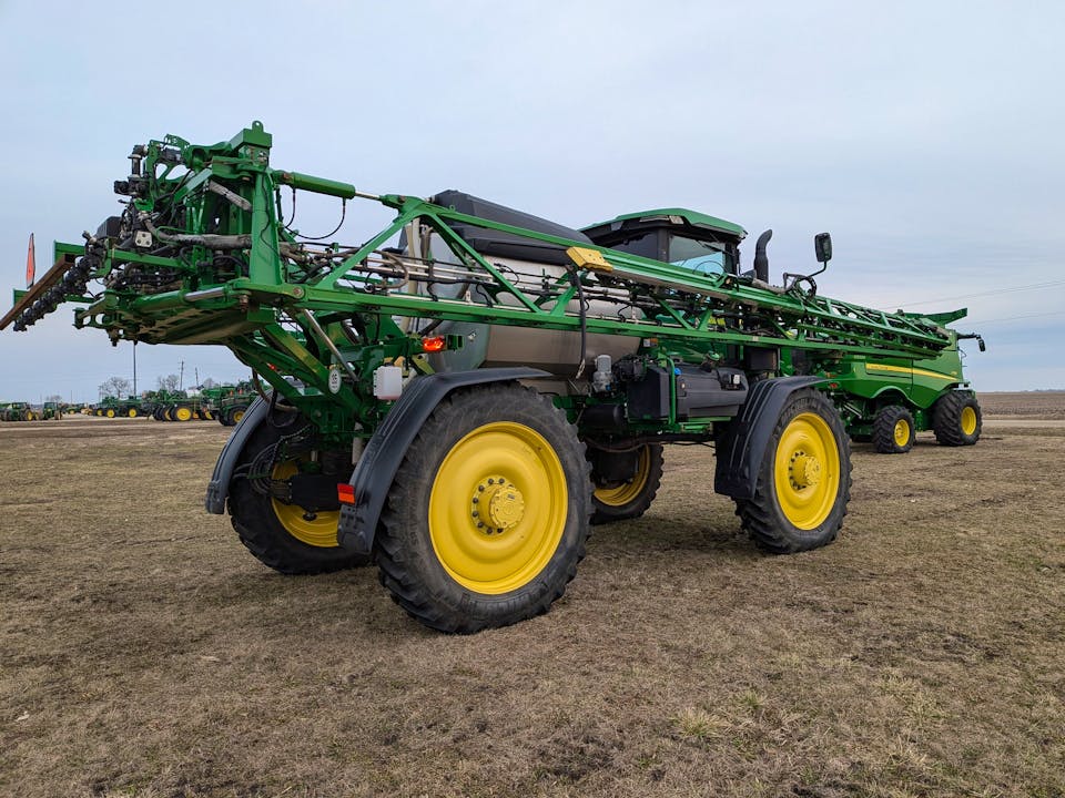 John Deere 612R