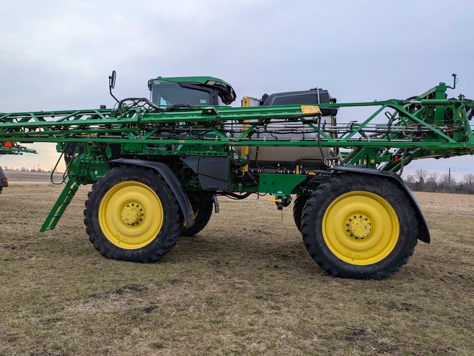 John Deere 612R