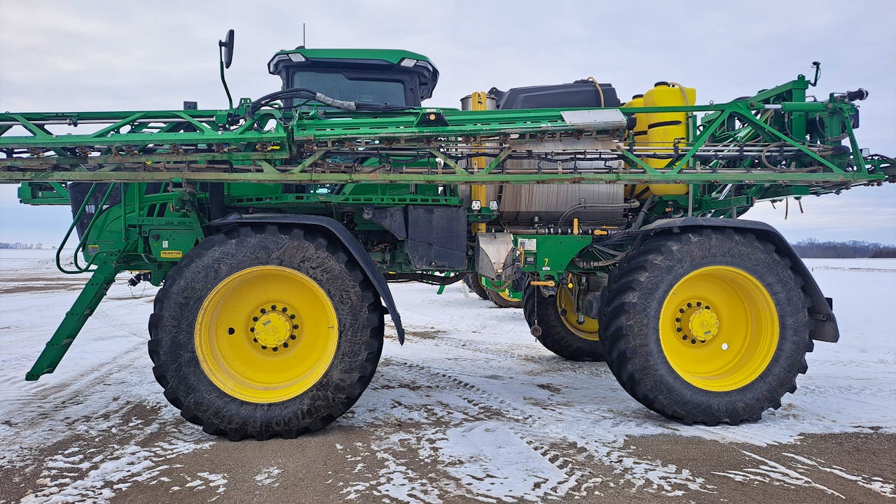 John Deere 612R