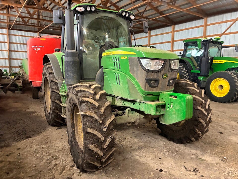 John Deere 6130M