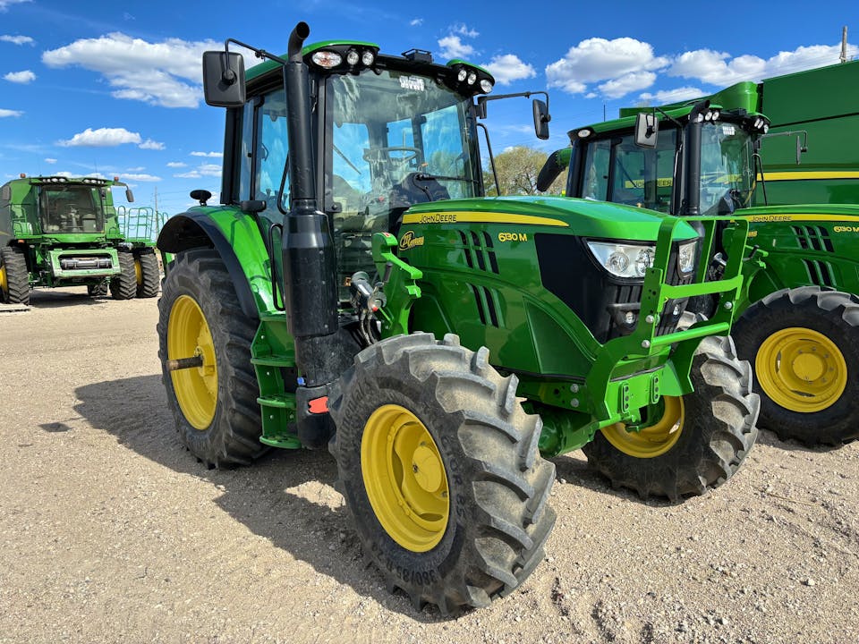 John Deere 6130M