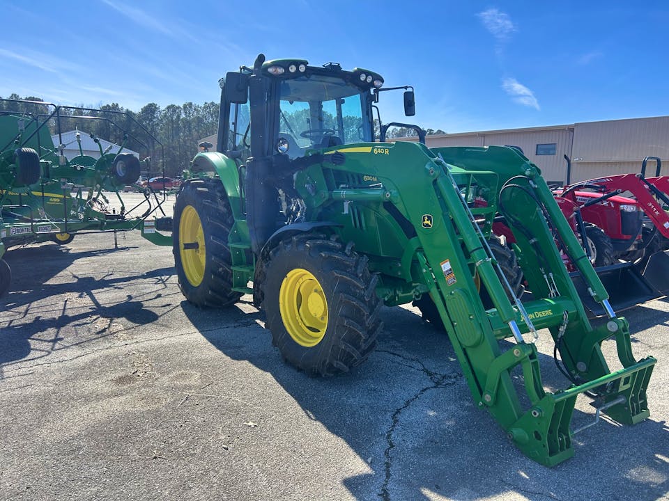 John Deere 6130M