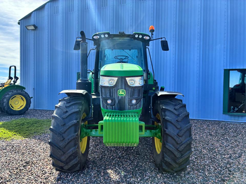 John Deere 6155M