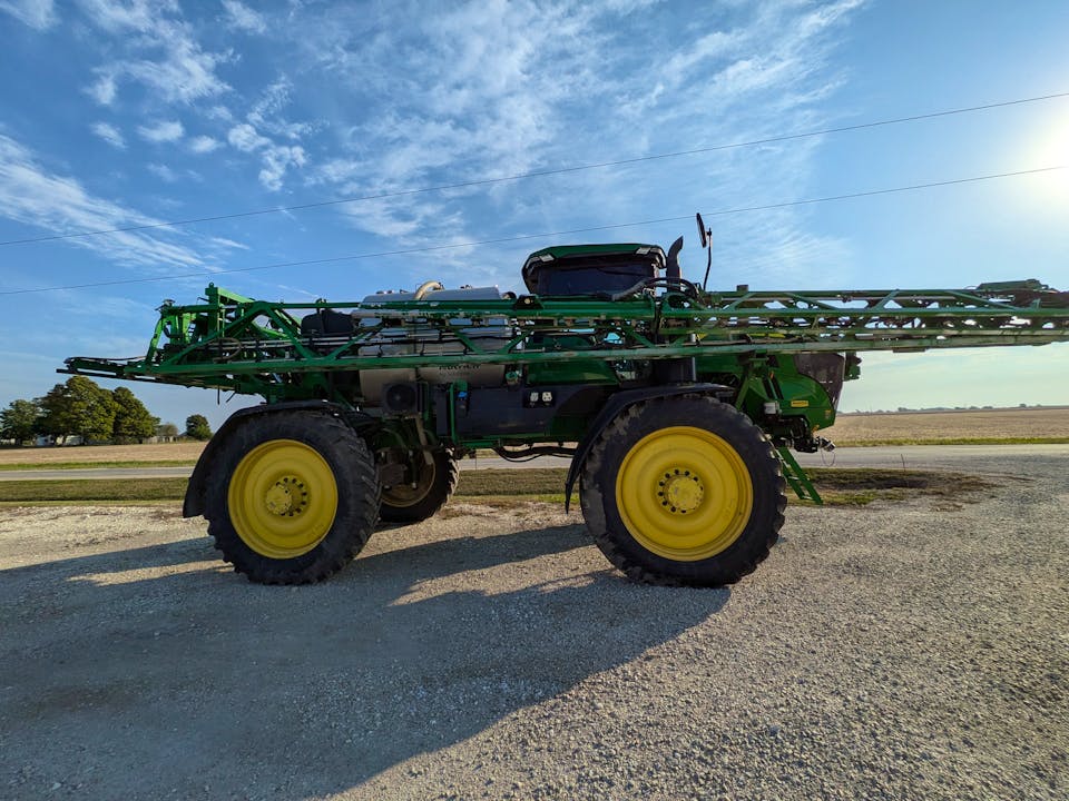 John Deere 616R