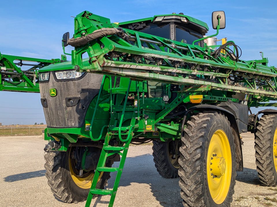 John Deere 616R