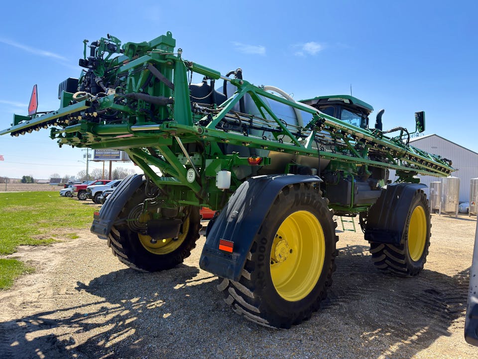 John Deere 616R