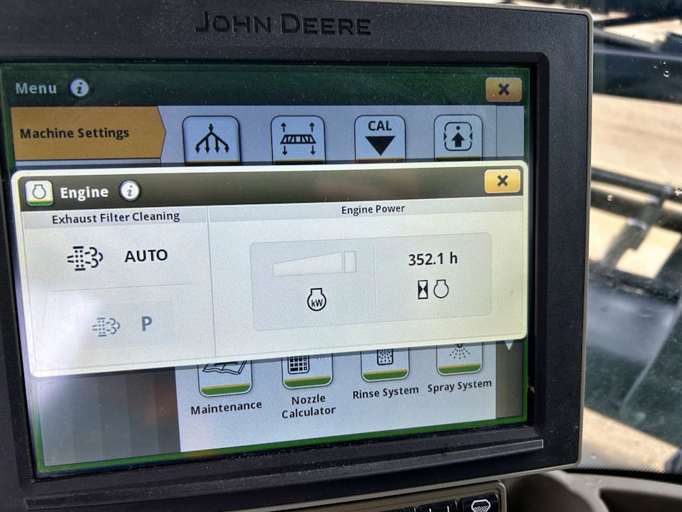 John Deere 616R
