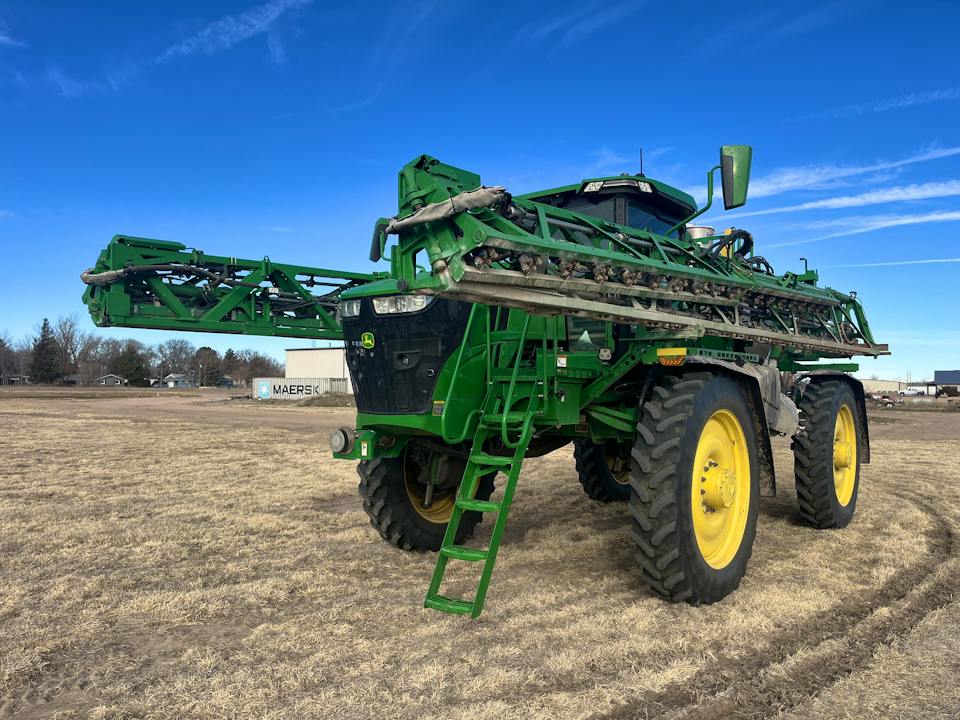 John Deere 616R