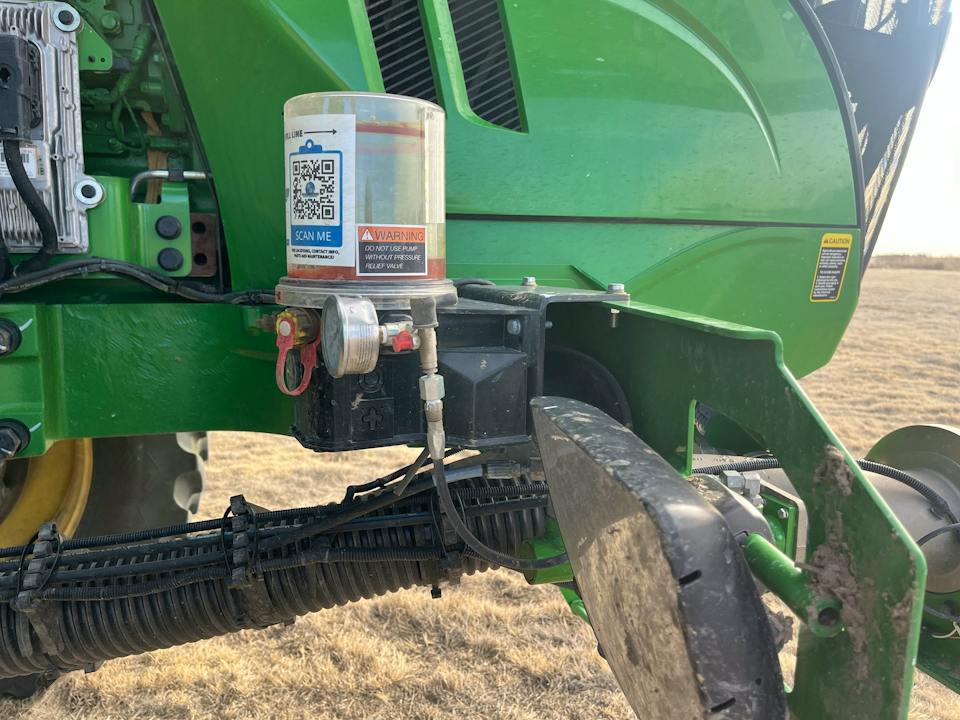 John Deere 616R