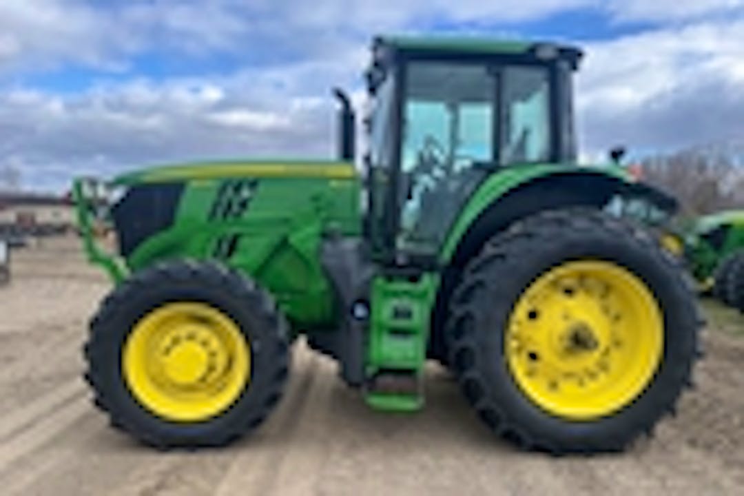 John Deere 6175M