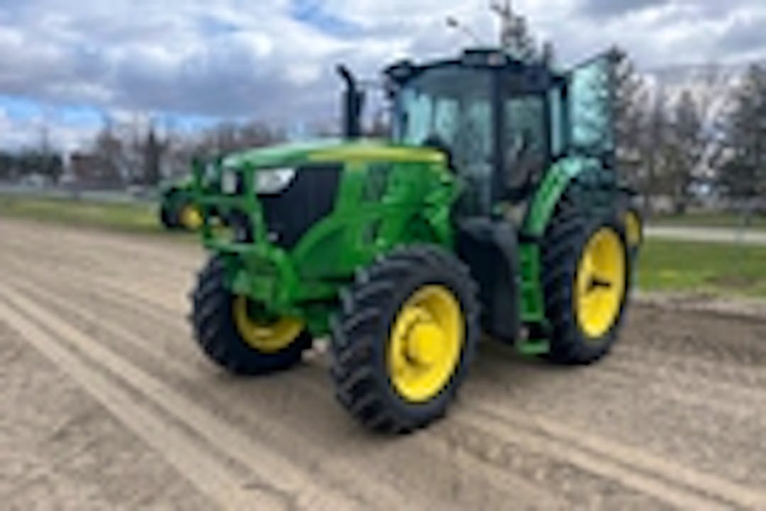 John Deere 6175M