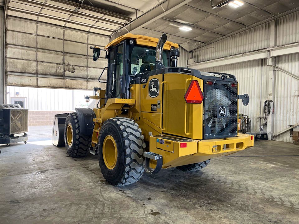 John Deere 624 P