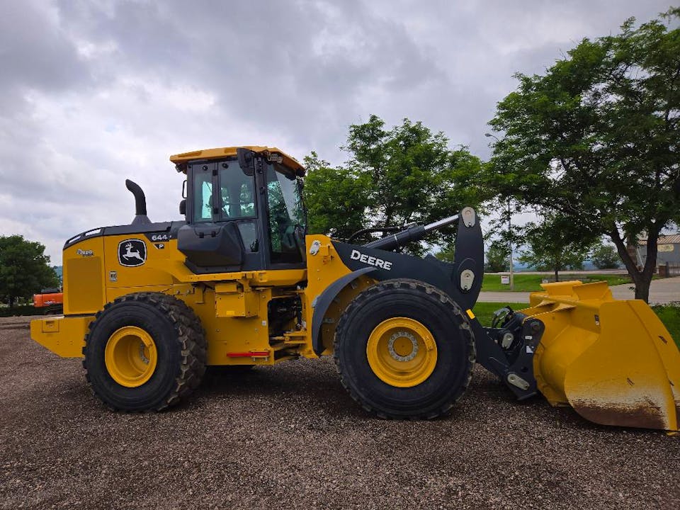 John Deere 644P