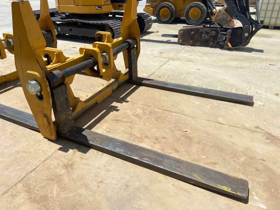 John Deere 644FORKS72