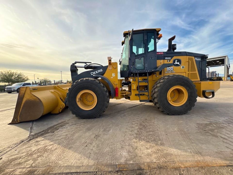 John Deere 644G