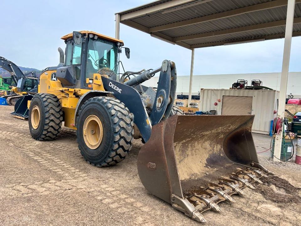 John Deere 644P