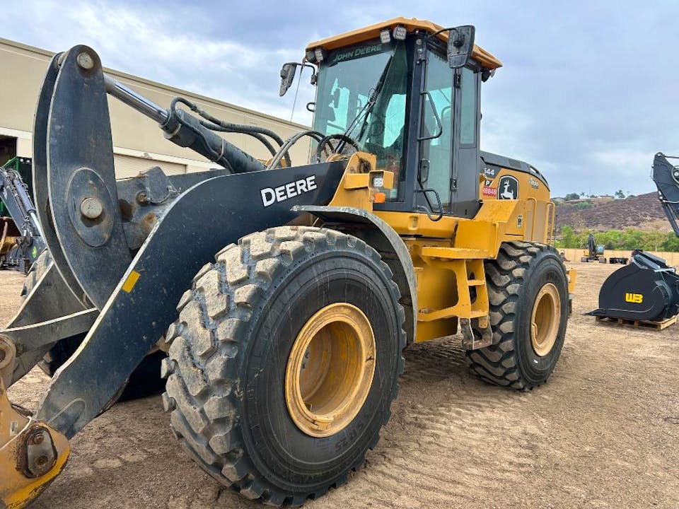 John Deere 644P