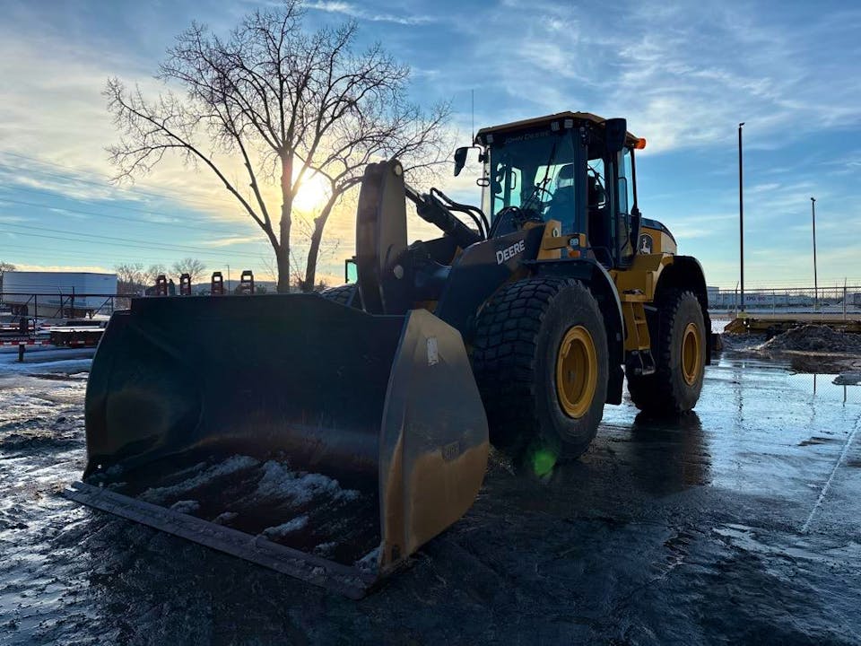 John Deere 644P