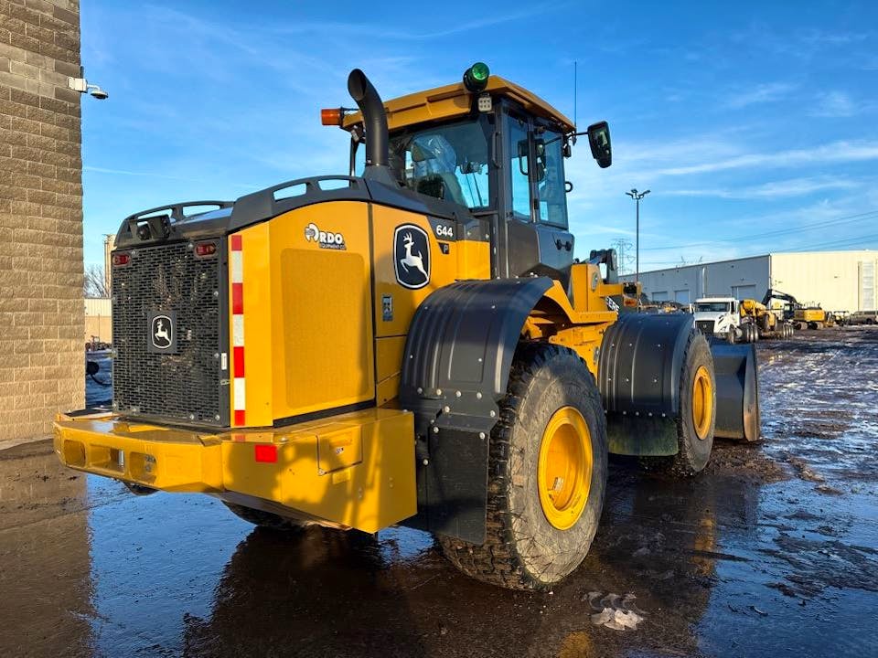 John Deere 644P