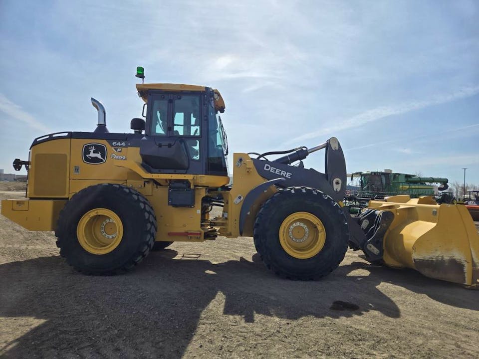 John Deere 644P