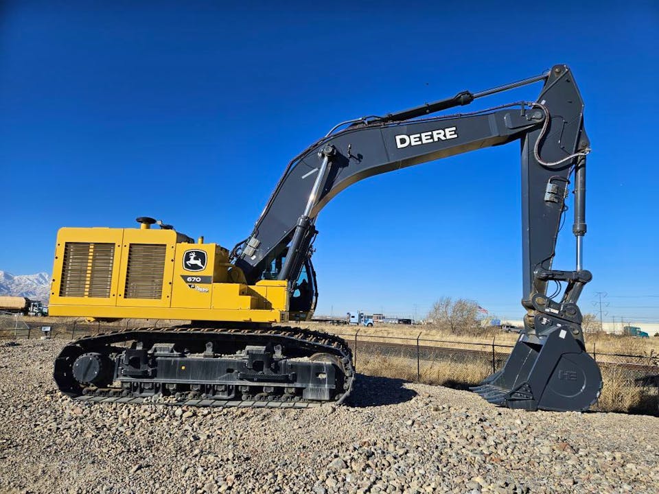 John Deere 670P