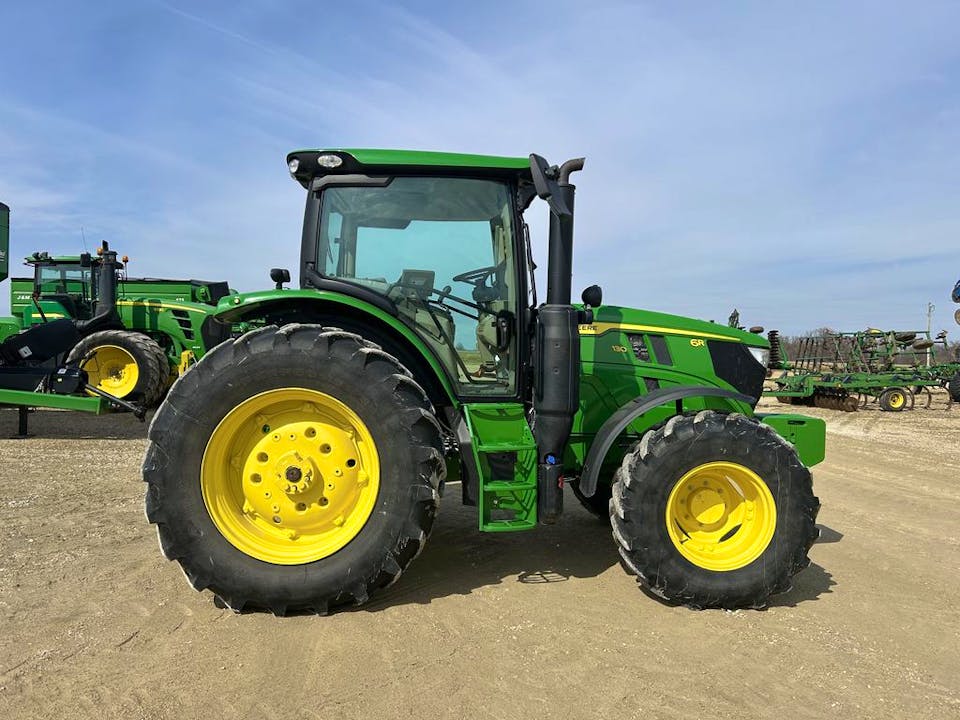 John Deere 6R 130