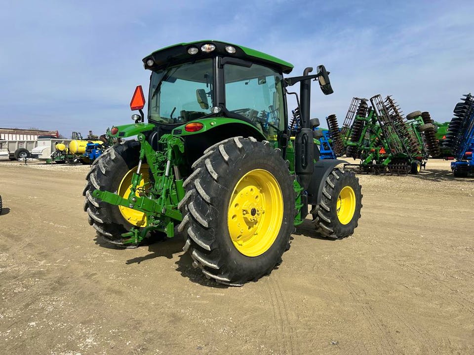 John Deere 6R 130
