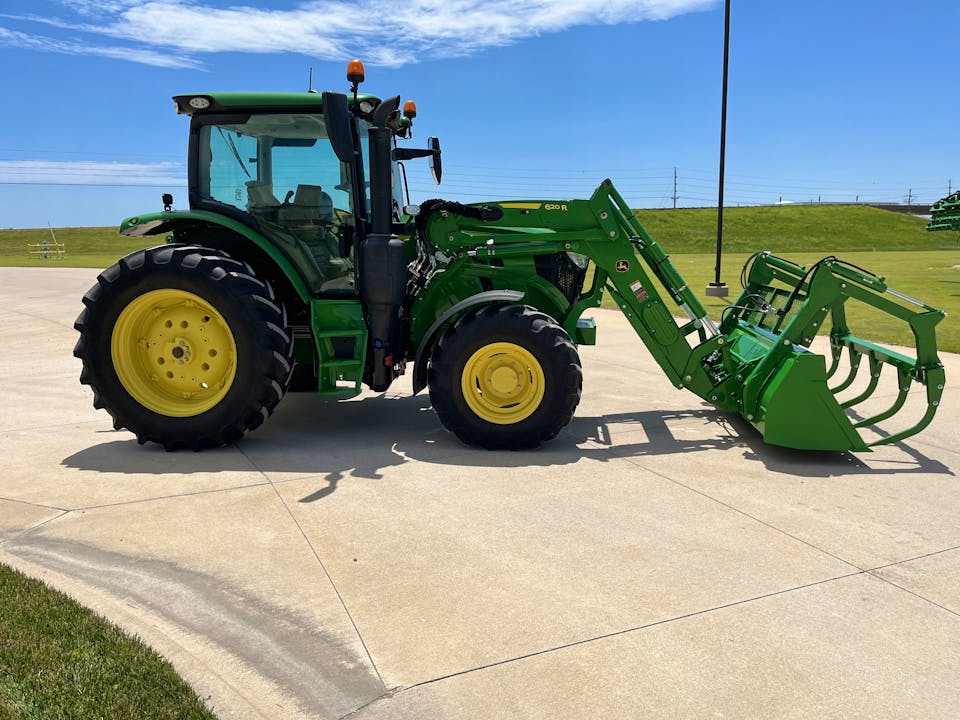 John Deere 6R 140