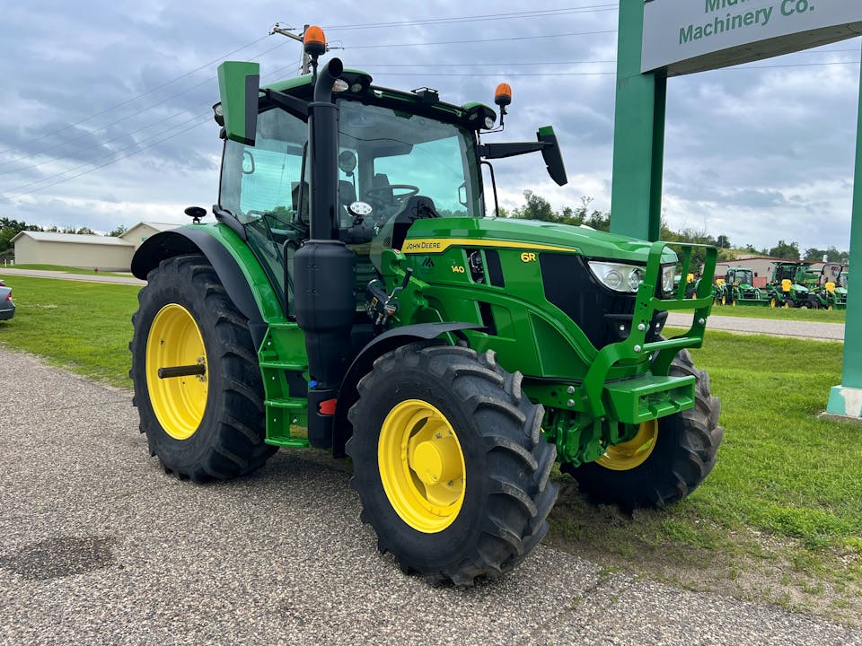 John Deere 6R 140