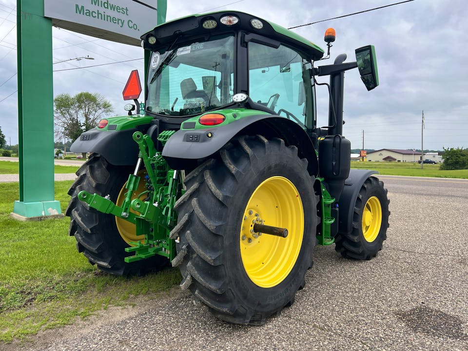 John Deere 6R 140