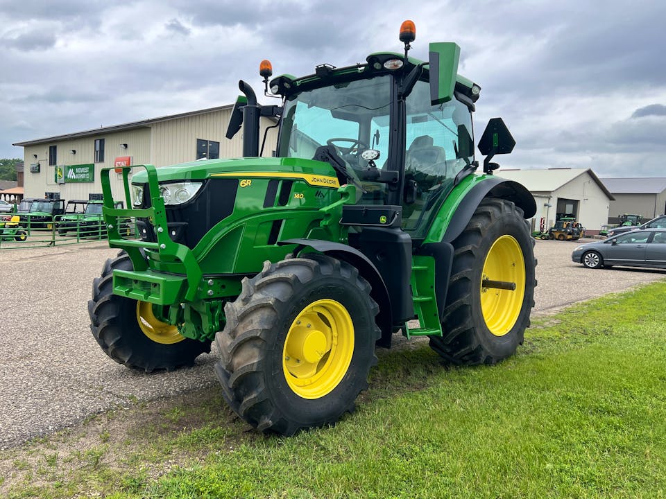 John Deere 6R 140