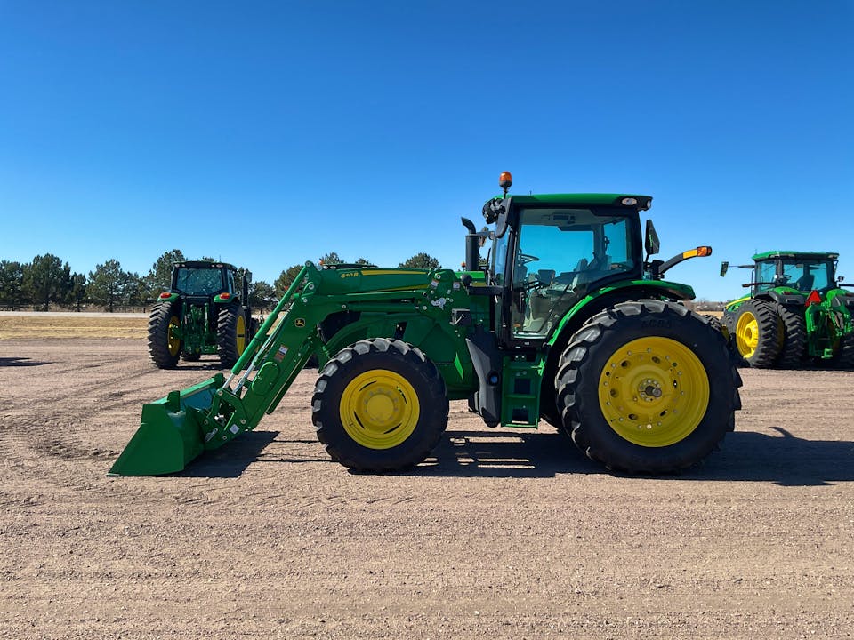 John Deere 6R 145