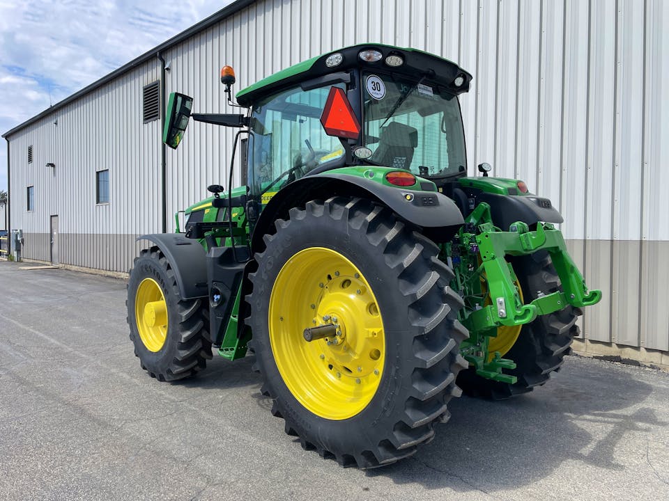 John Deere 6R 165