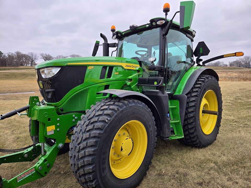 John Deere 6R 165