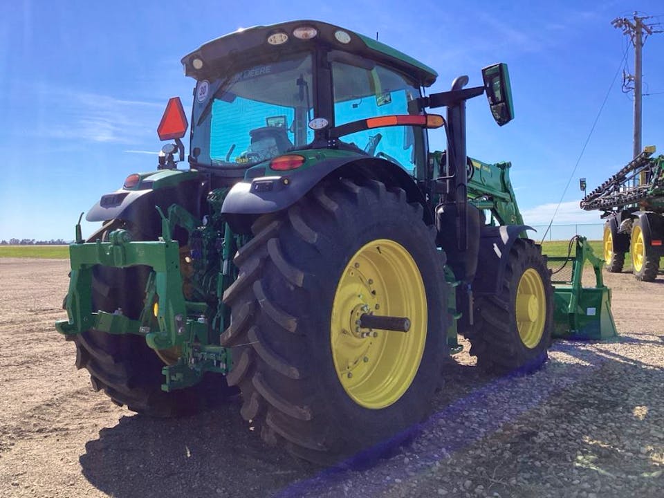 John Deere 6R 165