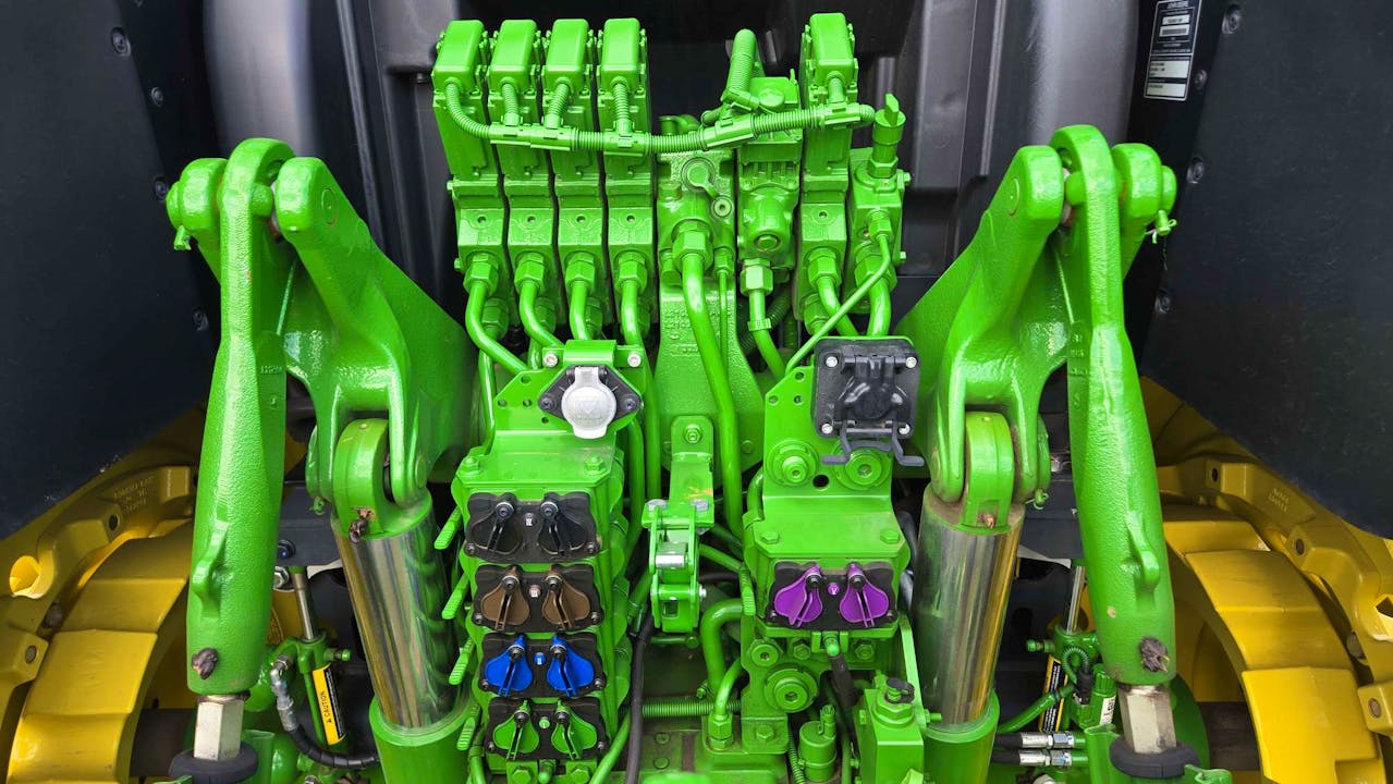 John Deere 6R 175