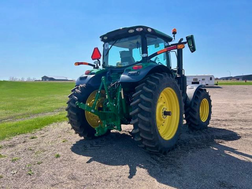 John Deere 6R 195