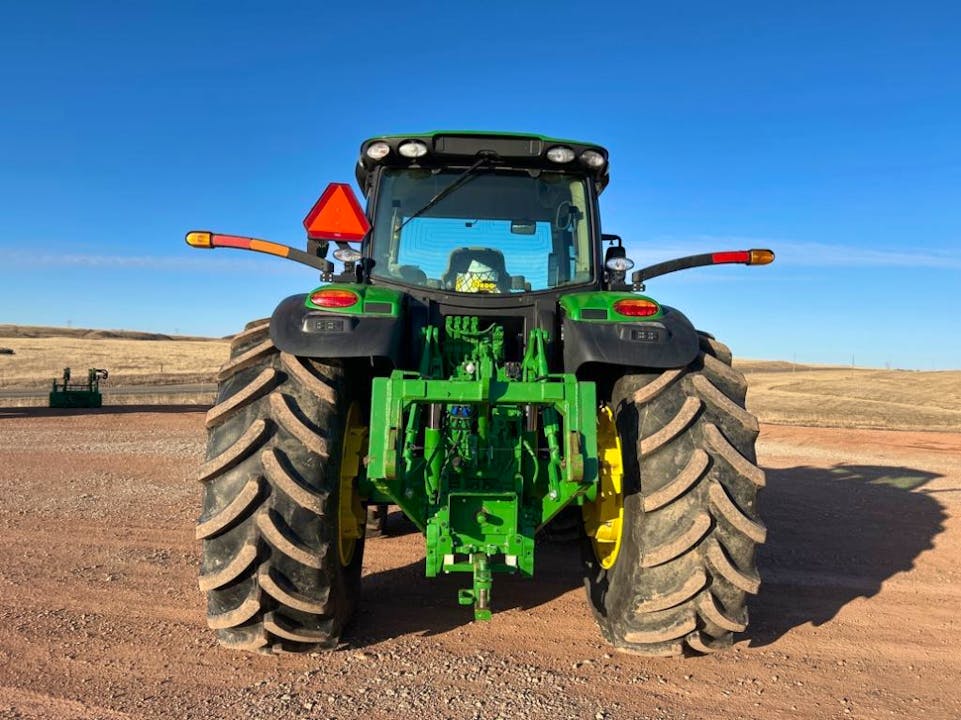 John Deere 6R 195