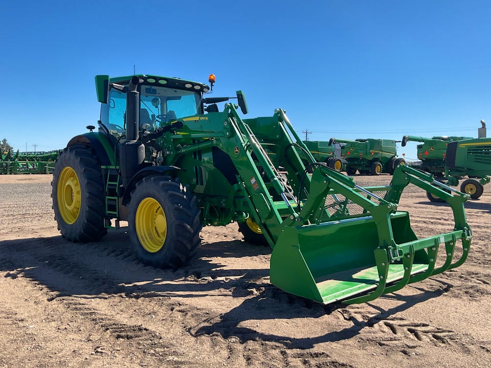 John Deere 6R 250