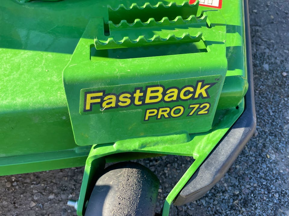 John Deere 72 FastBack Pro 7-Iron Deck