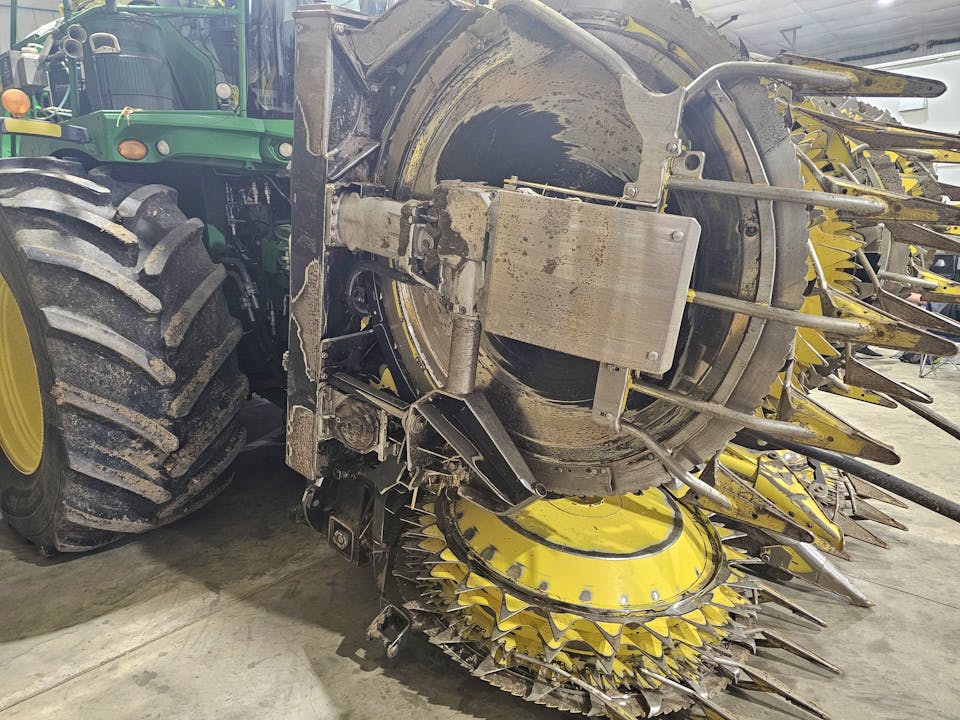 John Deere 772