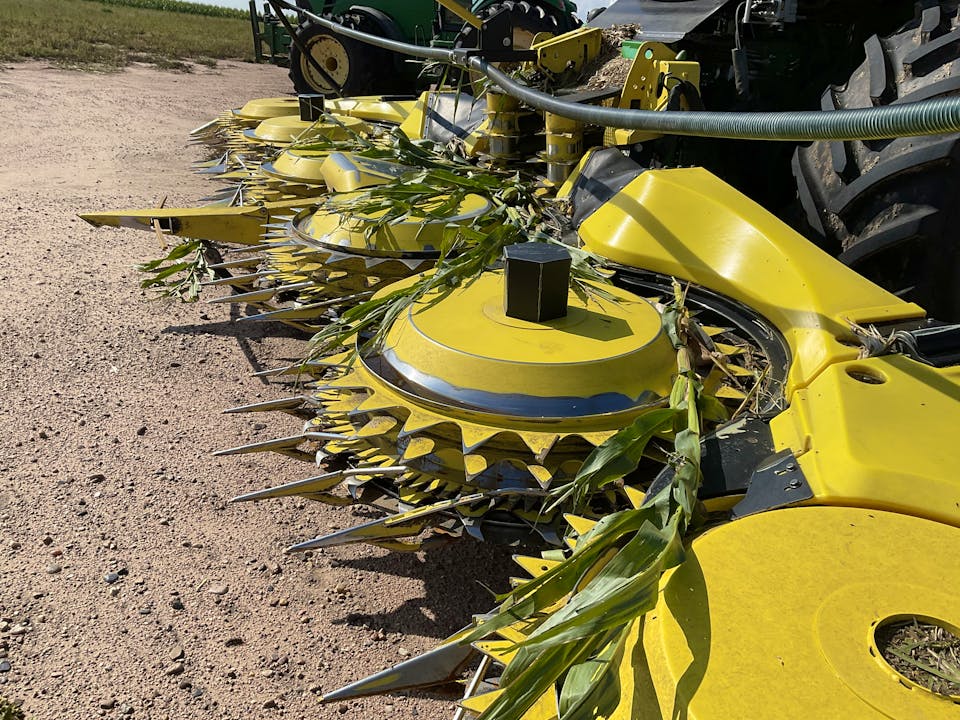 John Deere 772