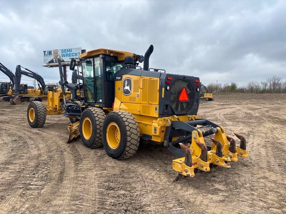 John Deere 772G