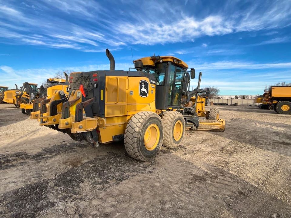 John Deere 772G
