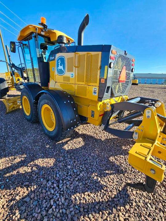 John Deere 772G