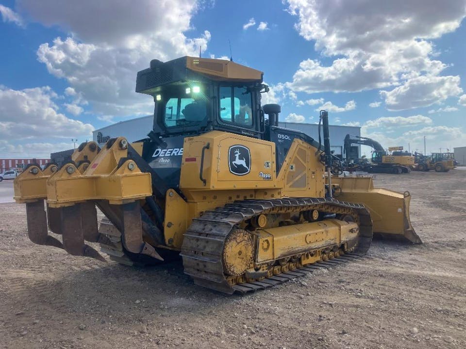 John Deere 850L