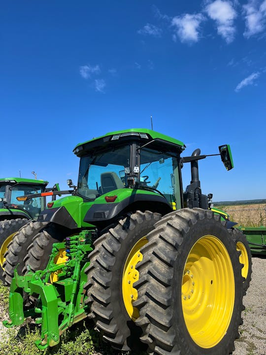 John Deere 8R 250