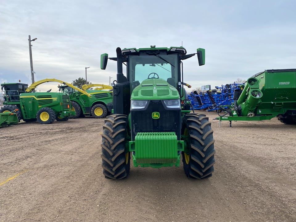 John Deere 8R 250